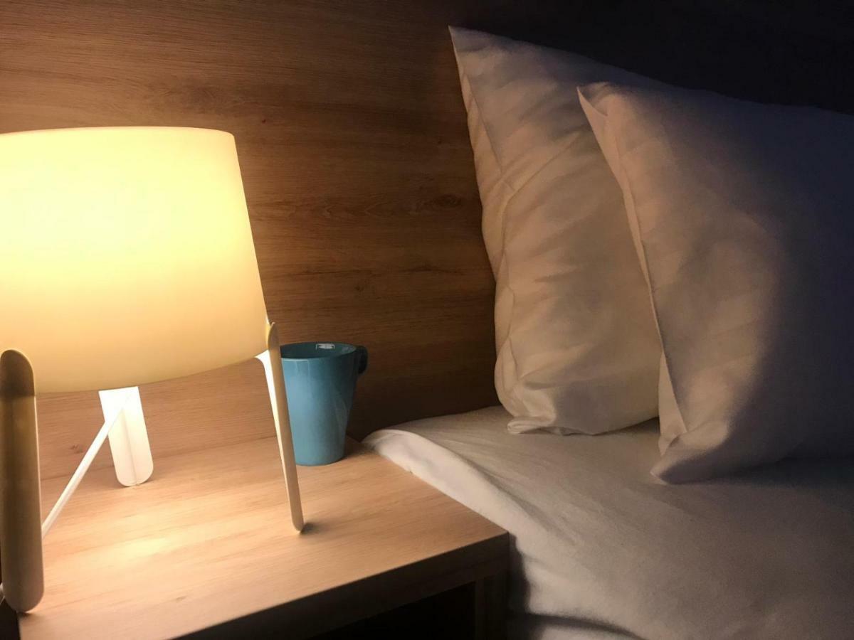 Smart Rooms Székesfehérvár Exteriör bild
